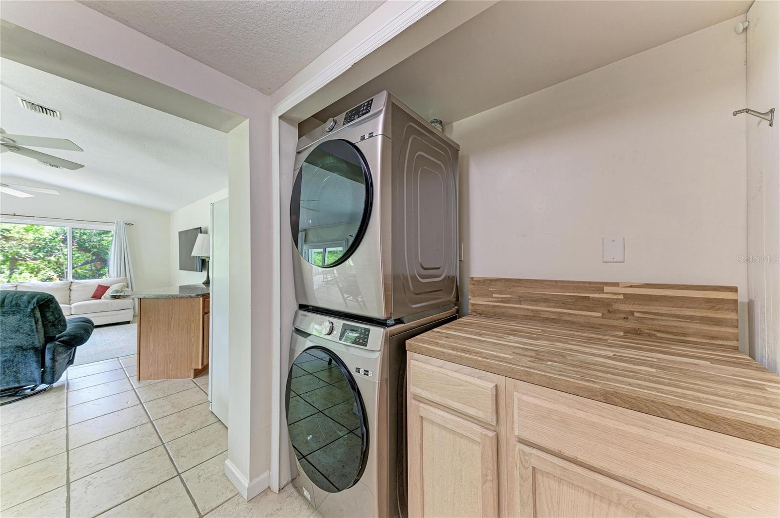GROVE CITY TERRACE - Residential