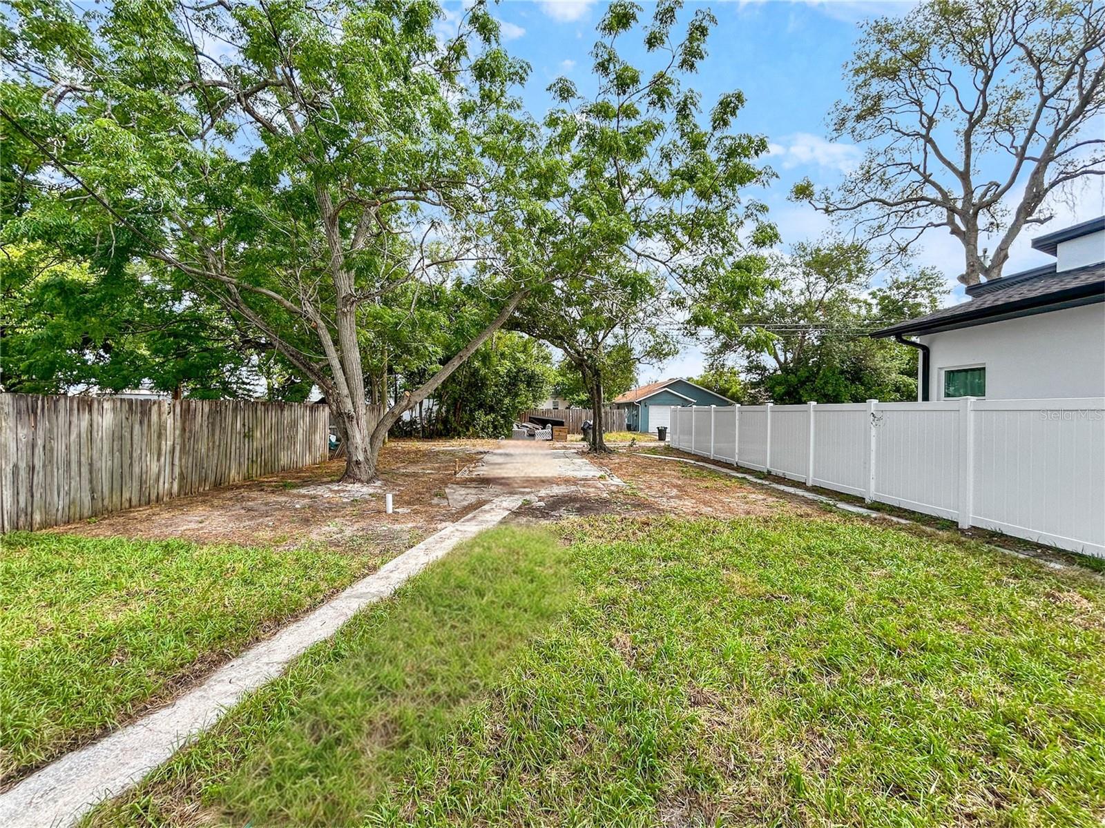 ARDMORE HEIGHTS - Residential