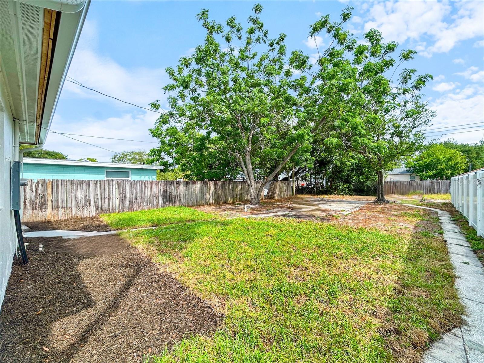 ARDMORE HEIGHTS - Residential