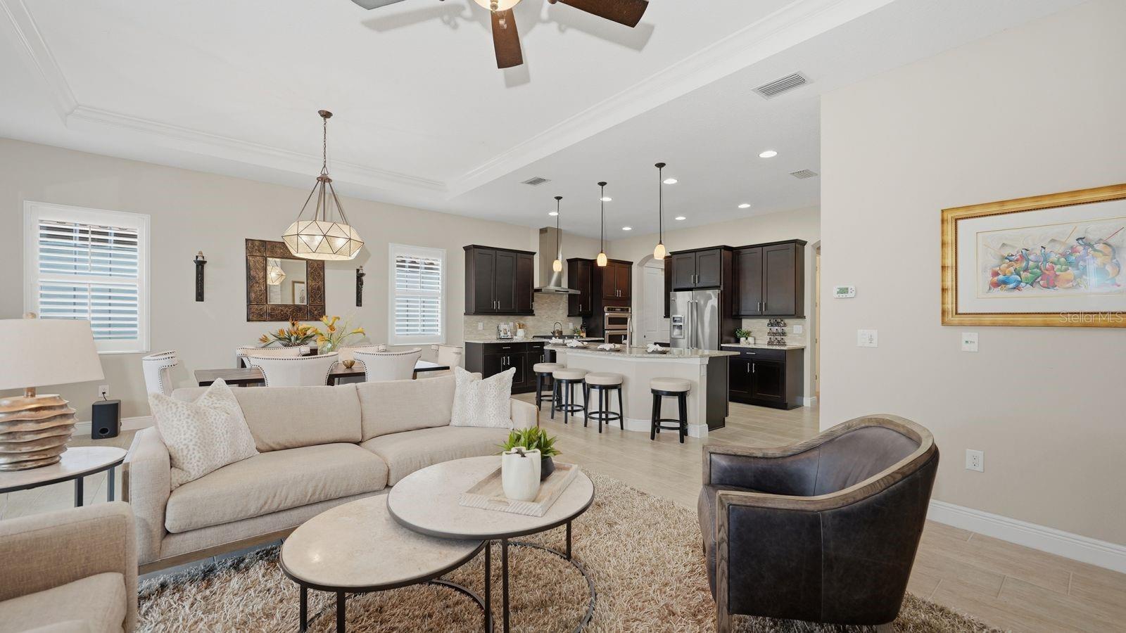 COUNTRY CLUB EAST AT LAKEWD RNCH XX - Residential