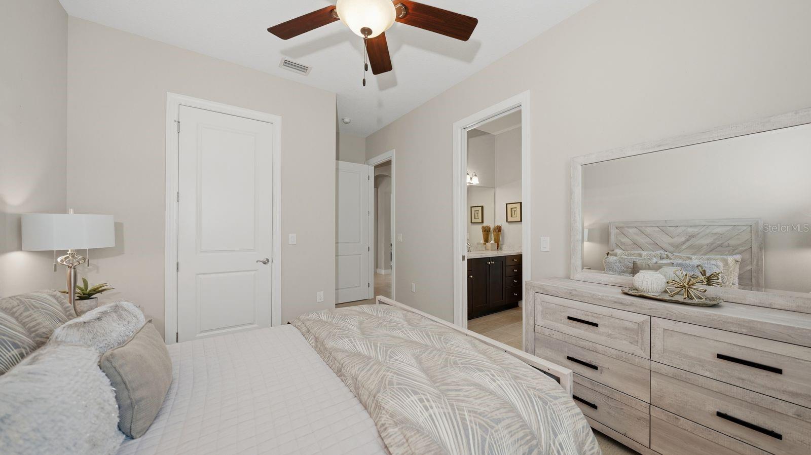COUNTRY CLUB EAST AT LAKEWD RNCH XX - Residential
