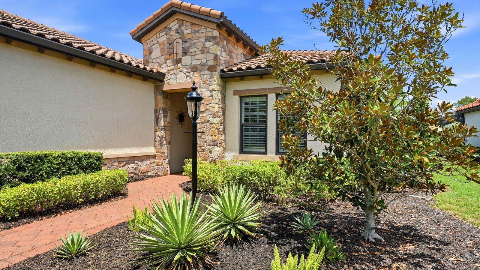 COUNTRY CLUB EAST AT LAKEWD RNCH XX - Residential