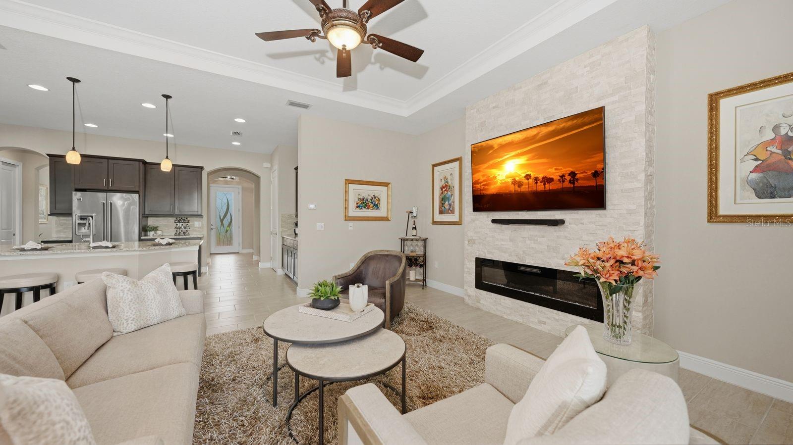 COUNTRY CLUB EAST AT LAKEWD RNCH XX - Residential