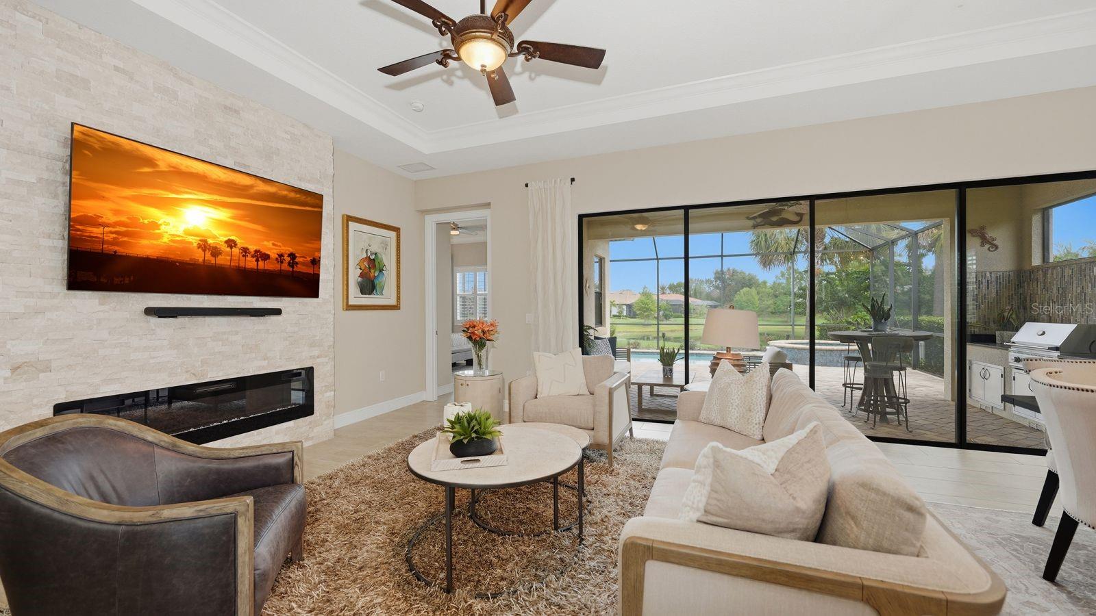 COUNTRY CLUB EAST AT LAKEWD RNCH XX - Residential