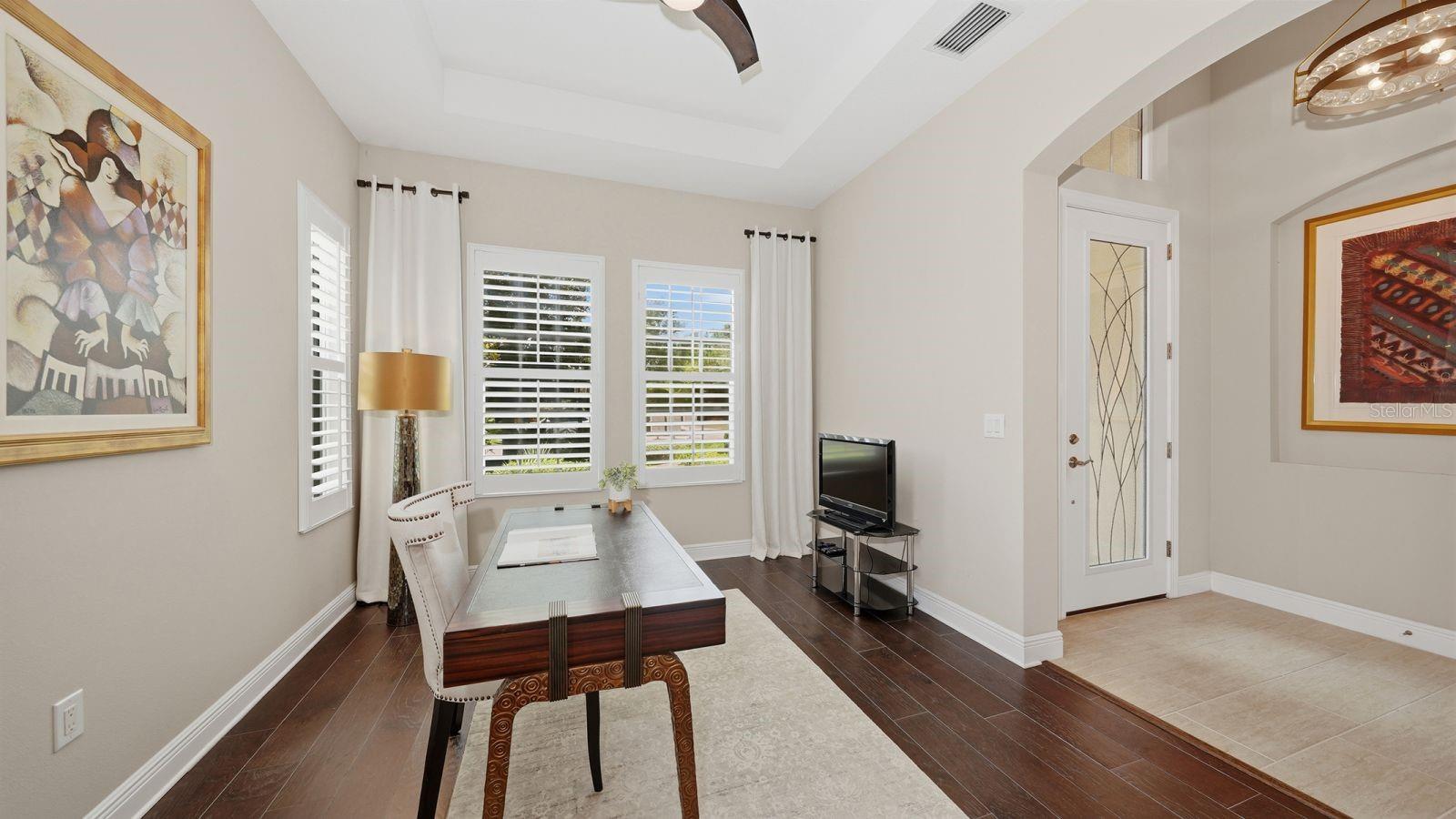 COUNTRY CLUB EAST AT LAKEWD RNCH XX - Residential