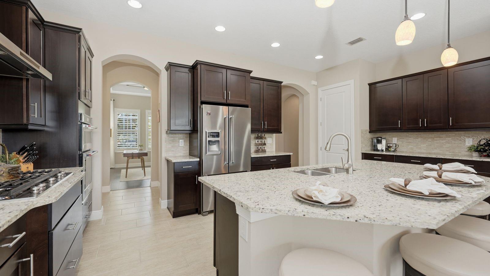 COUNTRY CLUB EAST AT LAKEWD RNCH XX - Residential