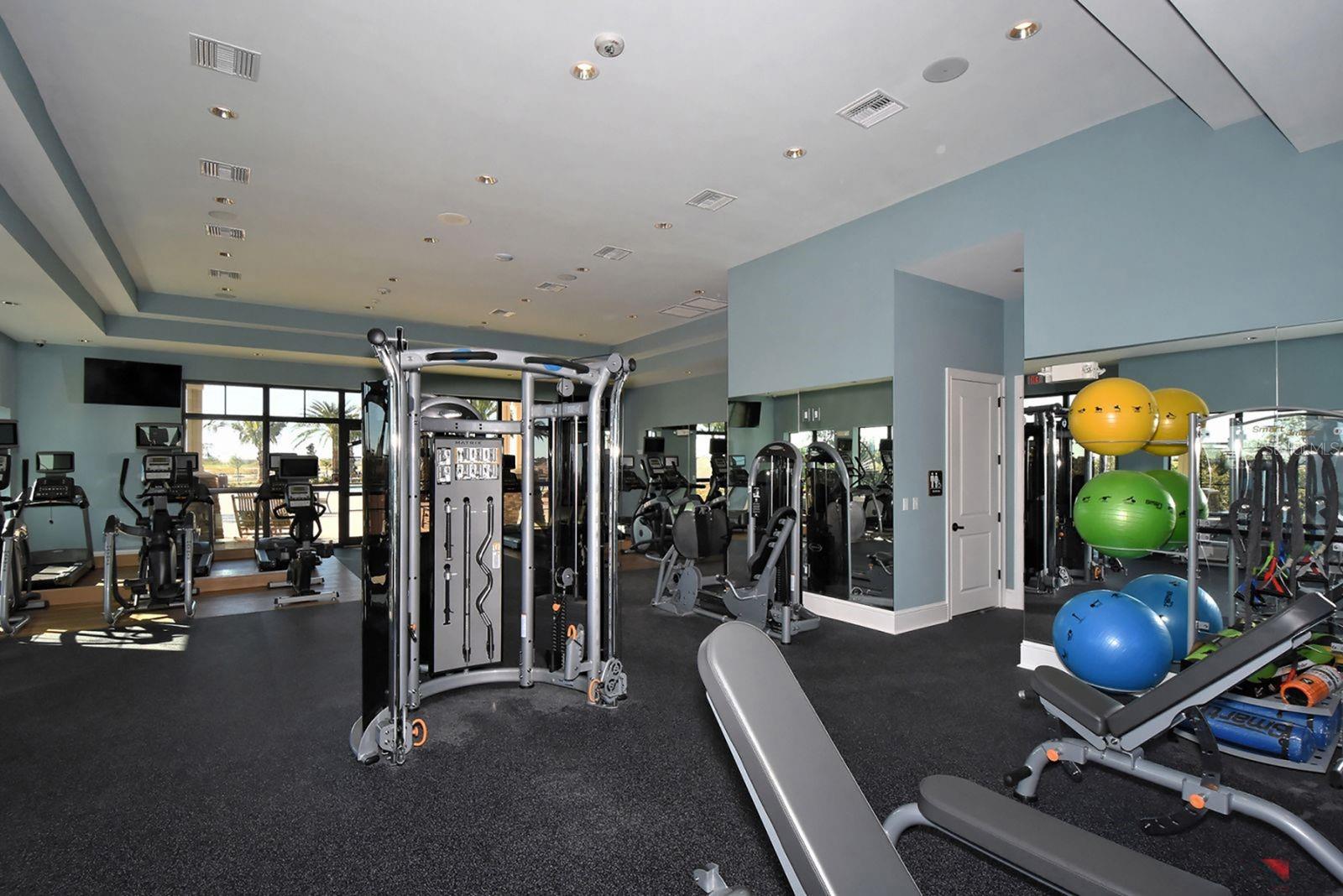 COUNTRY CLUB EAST AT LAKEWD RNCH XX - Residential