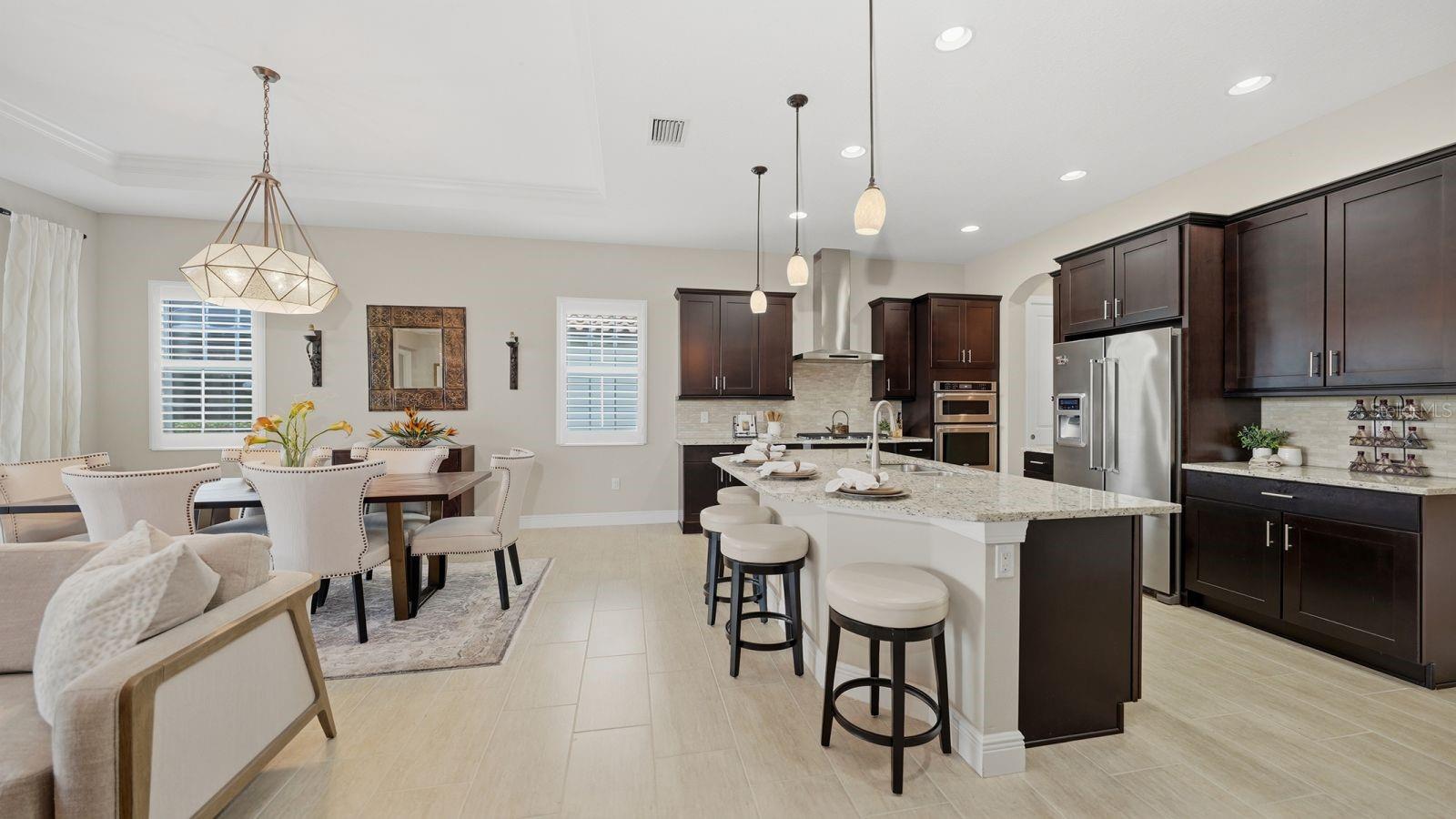 COUNTRY CLUB EAST AT LAKEWD RNCH XX - Residential