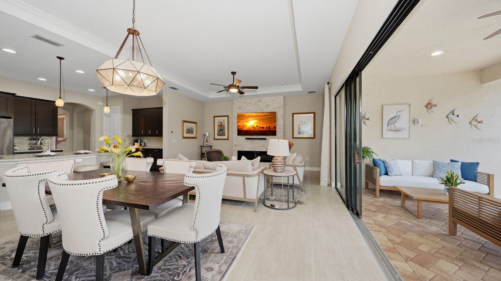 COUNTRY CLUB EAST AT LAKEWD RNCH XX - Residential