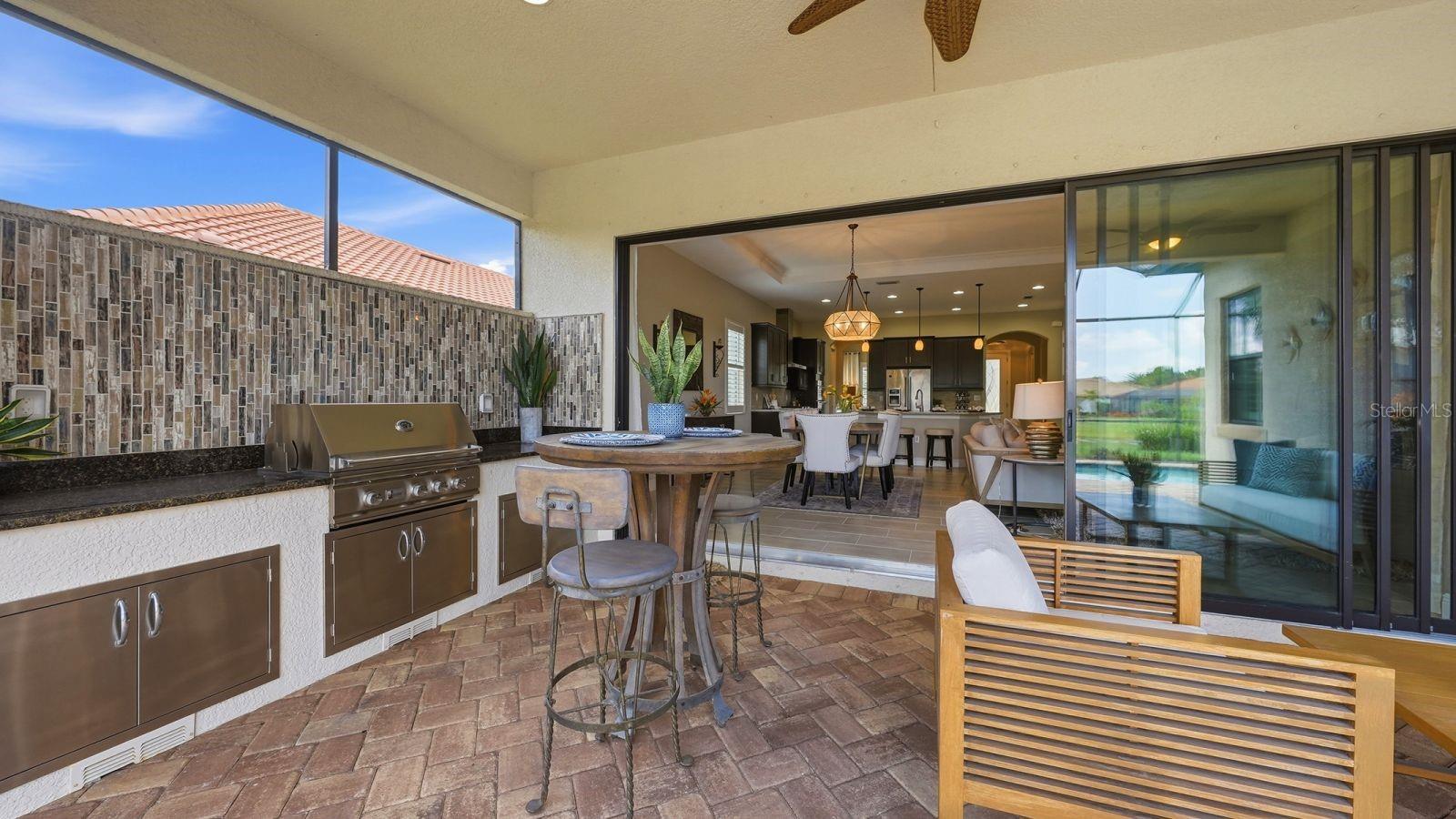 COUNTRY CLUB EAST AT LAKEWD RNCH XX - Residential