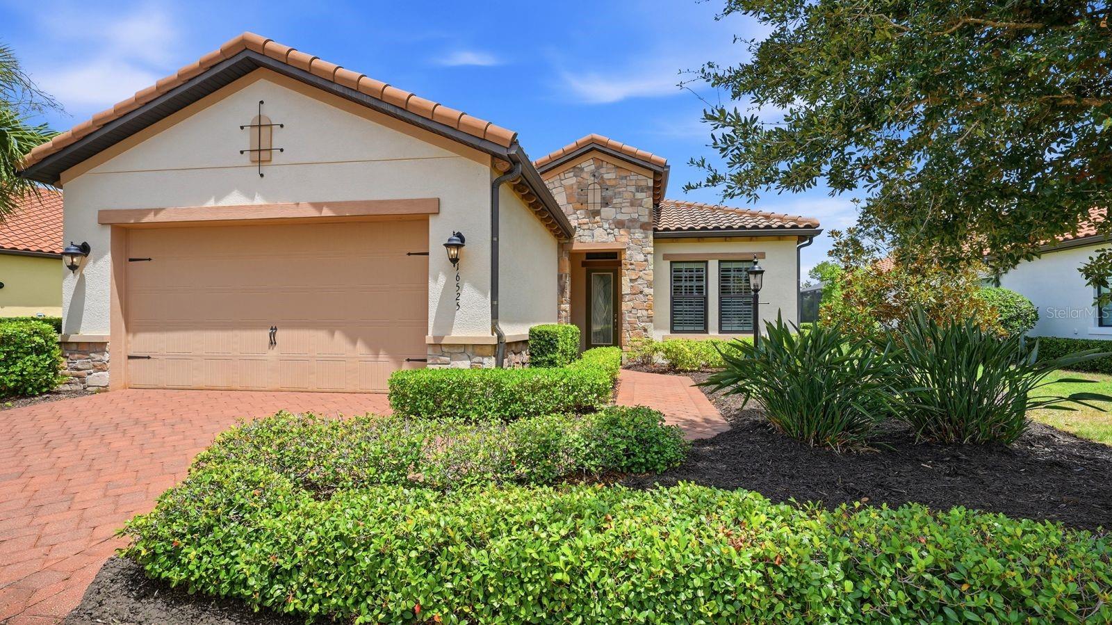 COUNTRY CLUB EAST AT LAKEWD RNCH XX - Residential