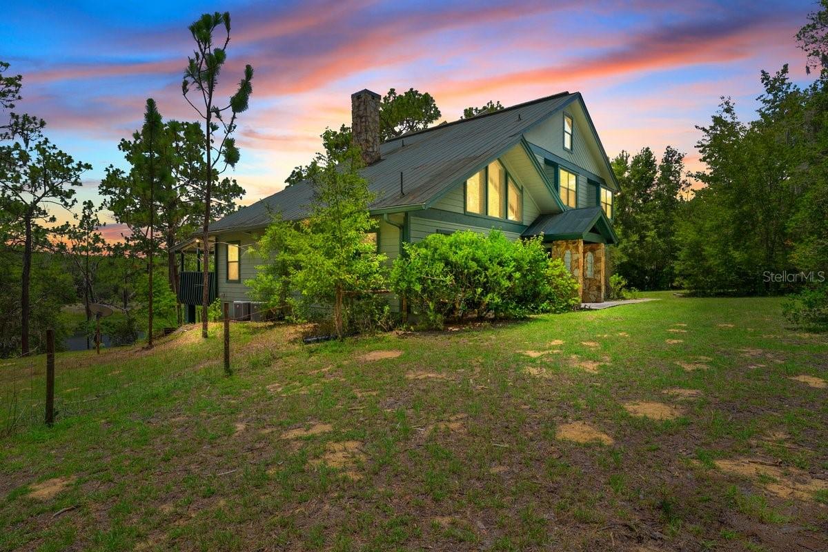 CUE LAKE HILLS - Residential