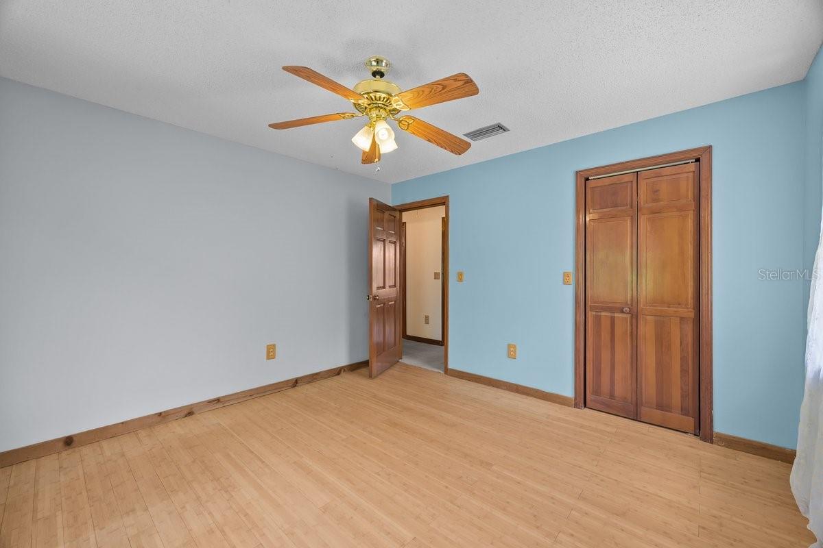 CUE LAKE HILLS - Residential
