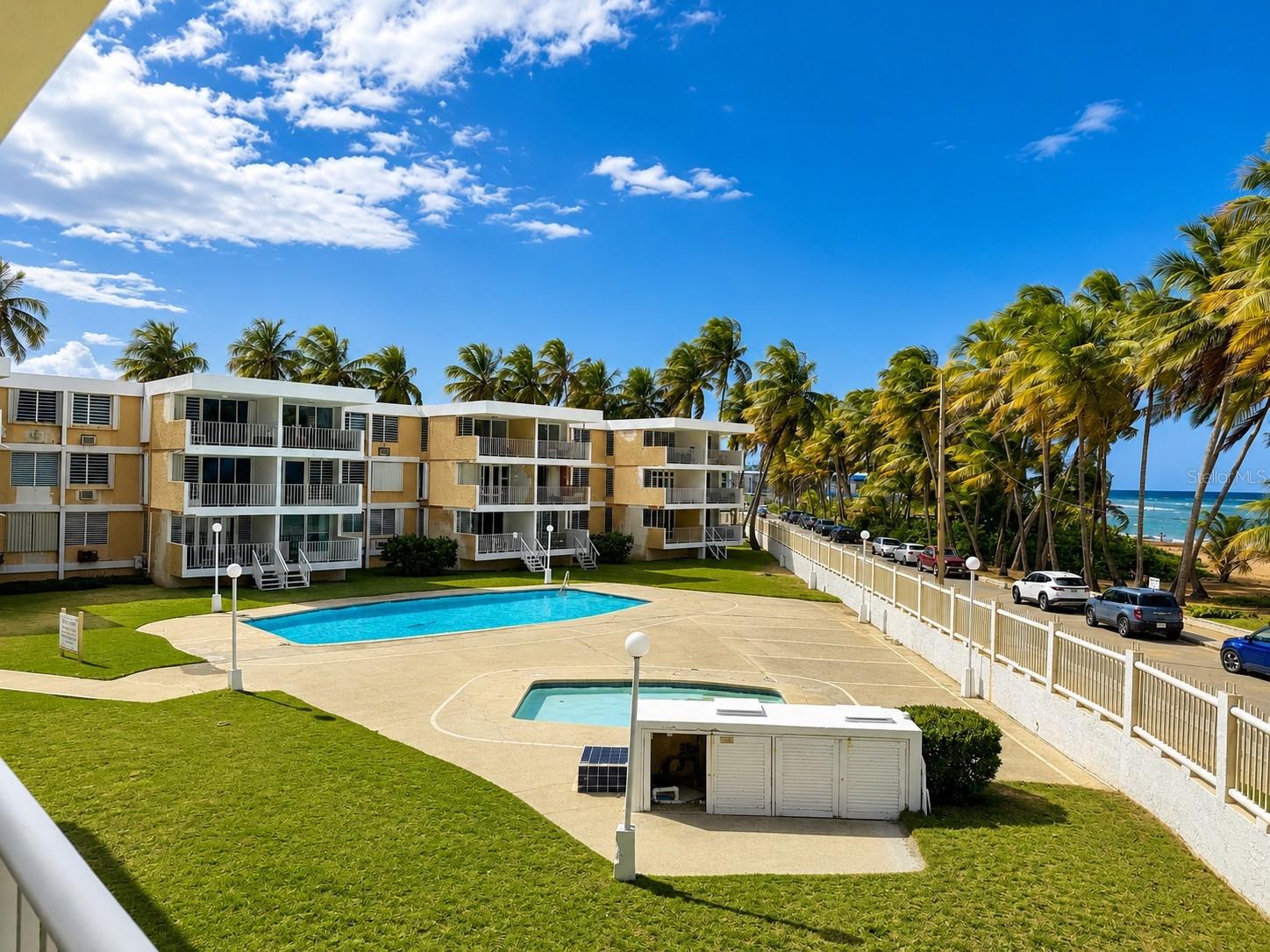 CONDOMINIO COSTA LUQUILLO - Residential