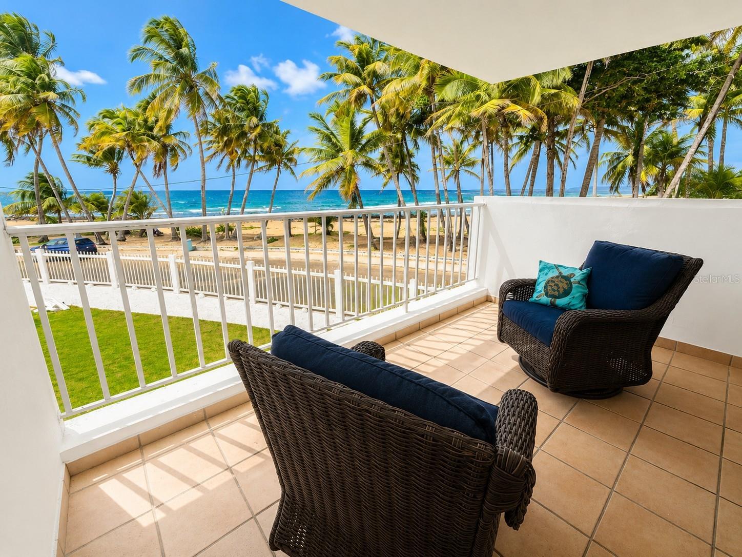 CONDOMINIO COSTA LUQUILLO - Residential