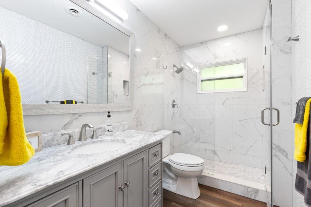 NORTH BAY HEIGHTS - Residential Lease