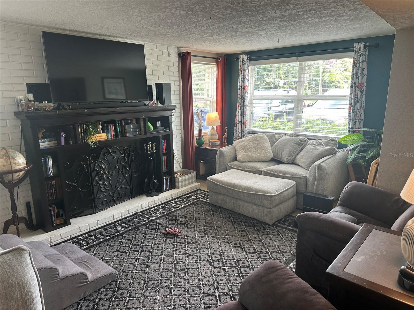 OAK VALLEY REP - Residential