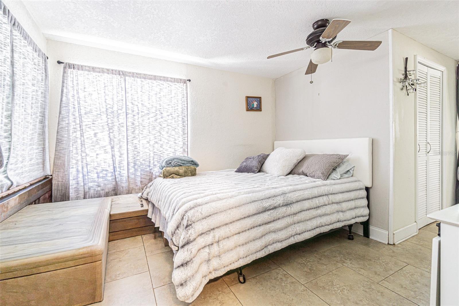 OAK VALLEY REP - Residential