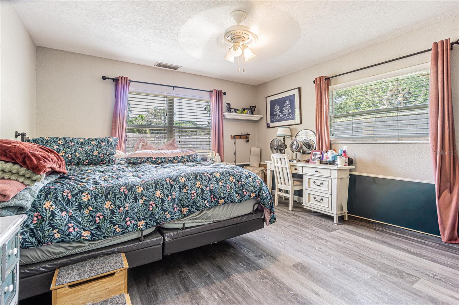 OAK VALLEY REP - Residential