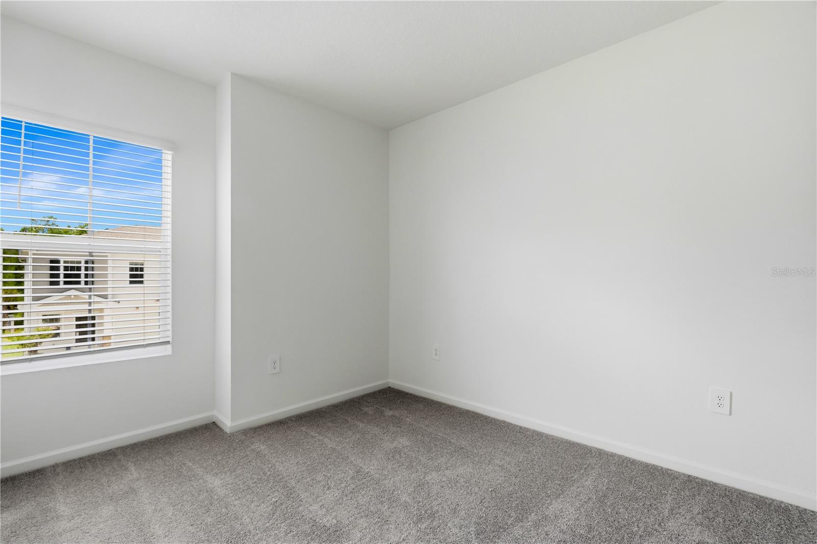 WESTVIEW 22 TH - Residential Lease