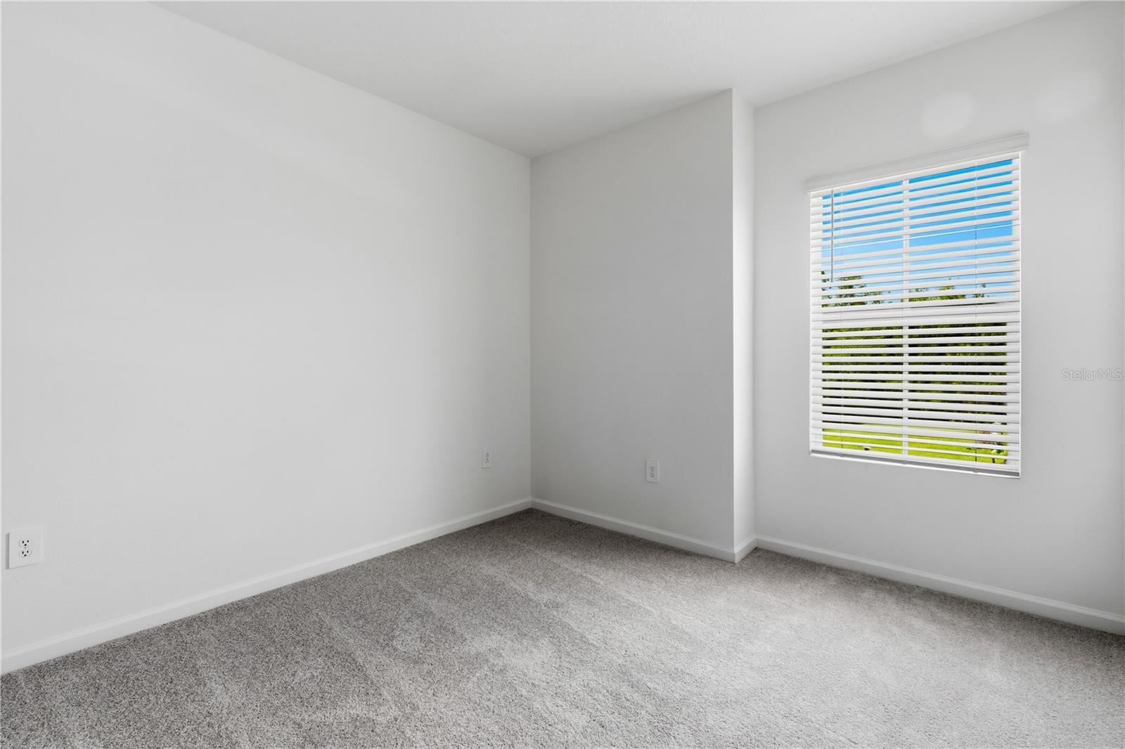 WESTVIEW 22 TH - Residential Lease