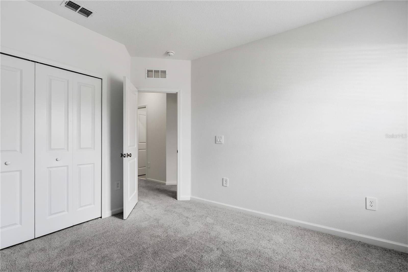 WESTVIEW 22 TH - Residential Lease