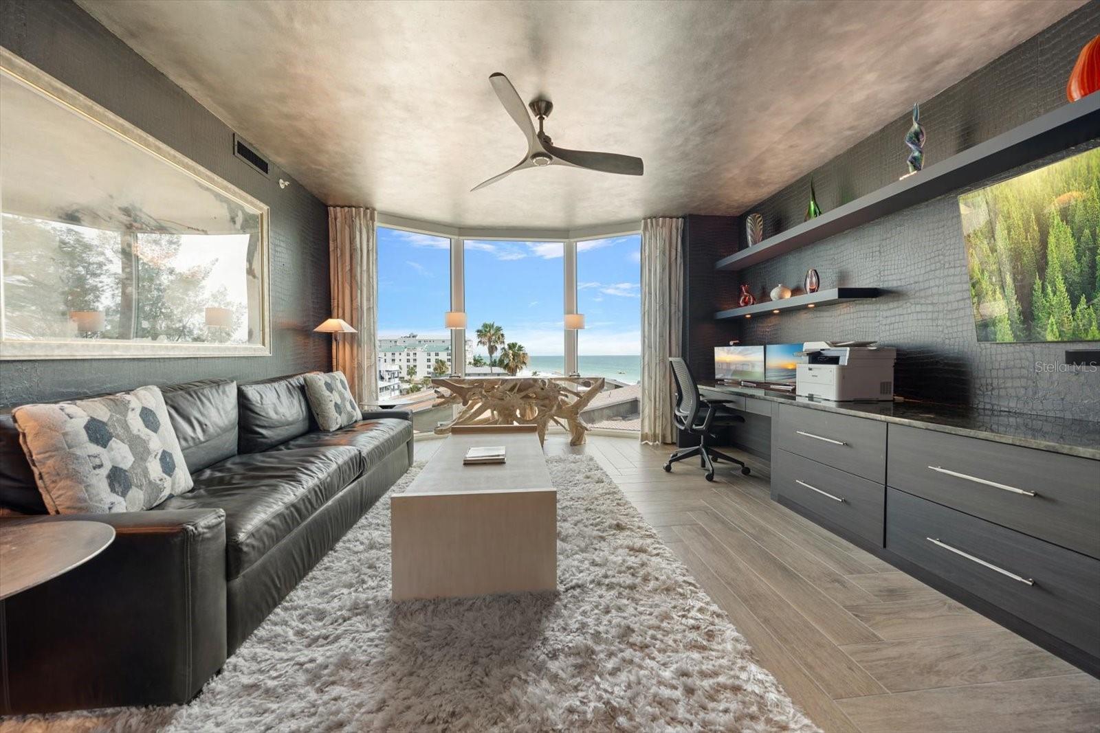 ONELLA CONDO - Residential