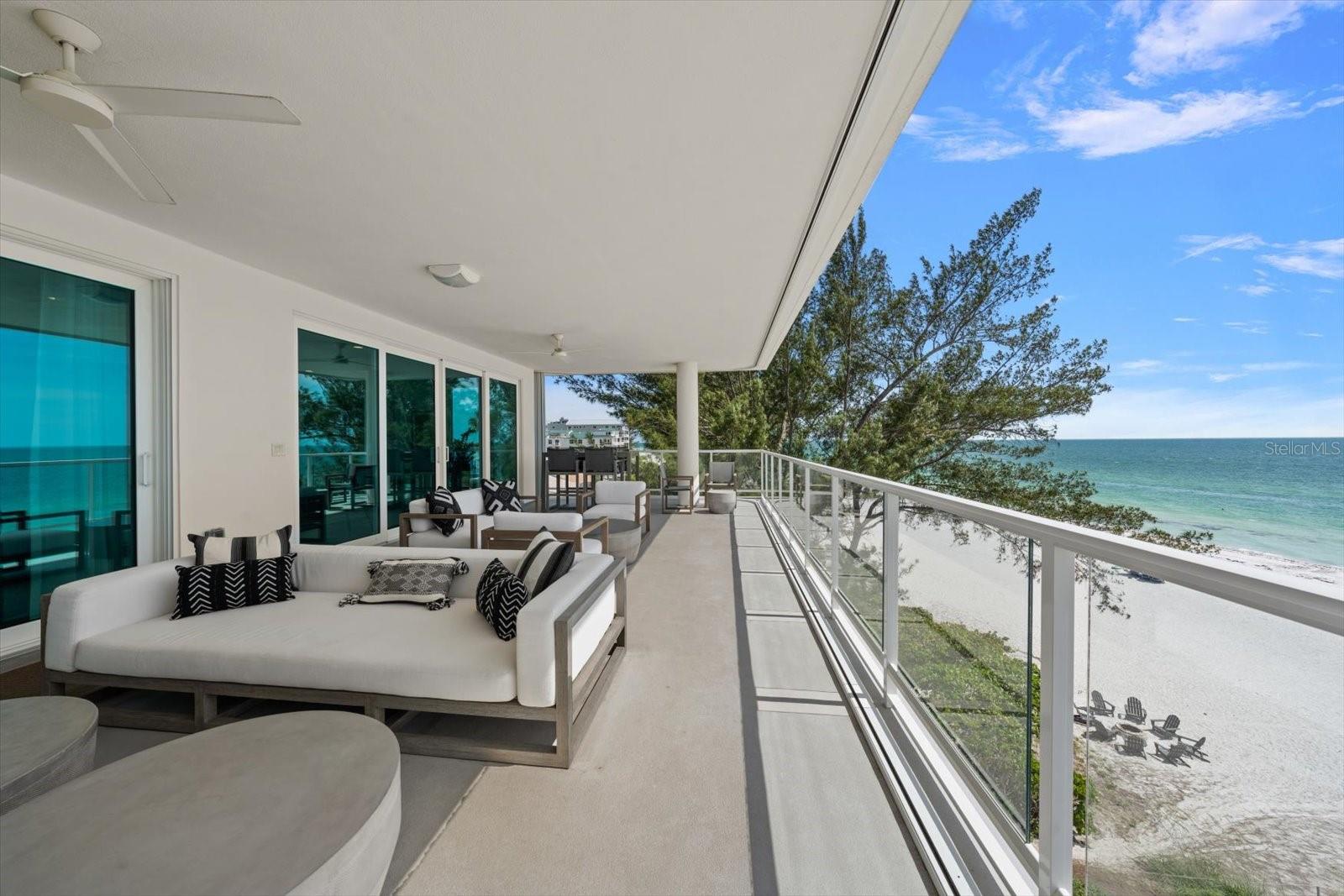 ONELLA CONDO - Residential