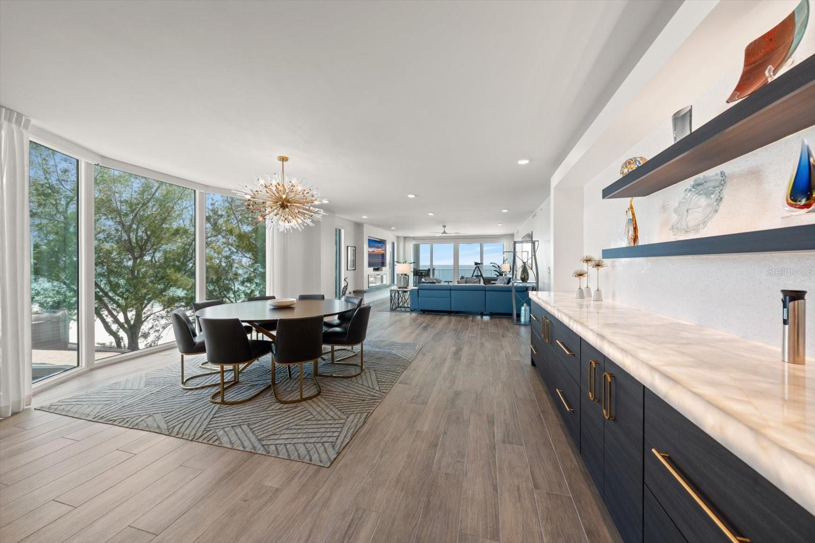 ONELLA CONDO - Residential