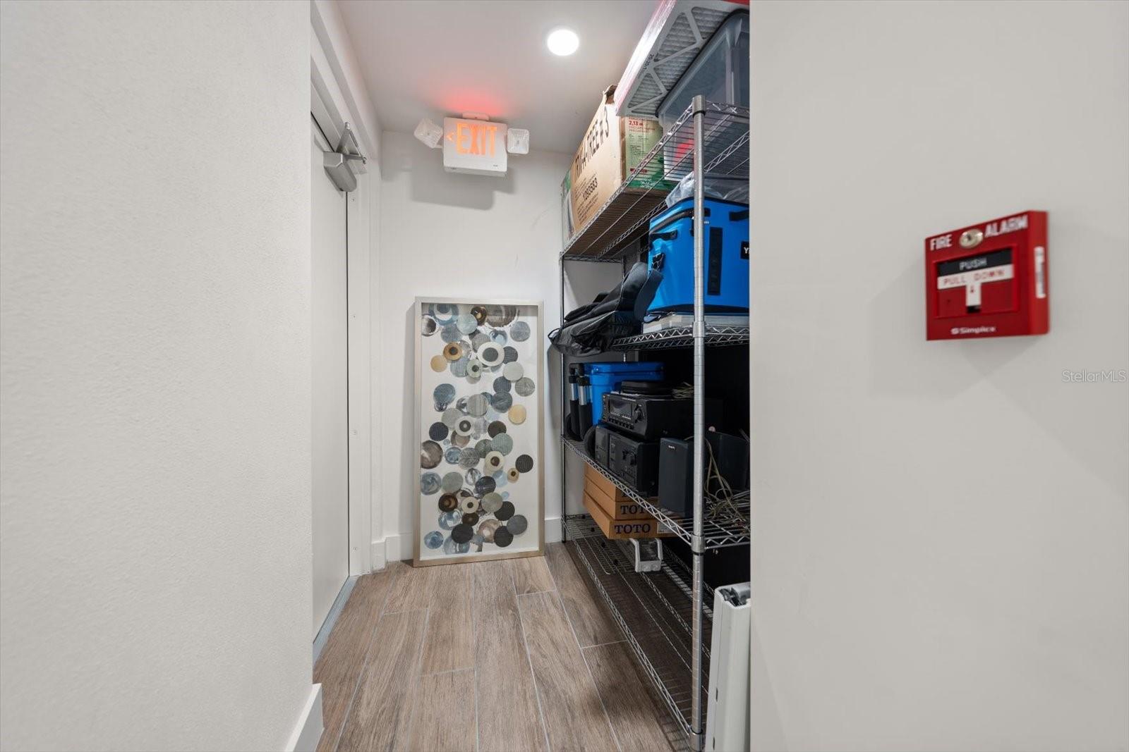 ONELLA CONDO - Residential