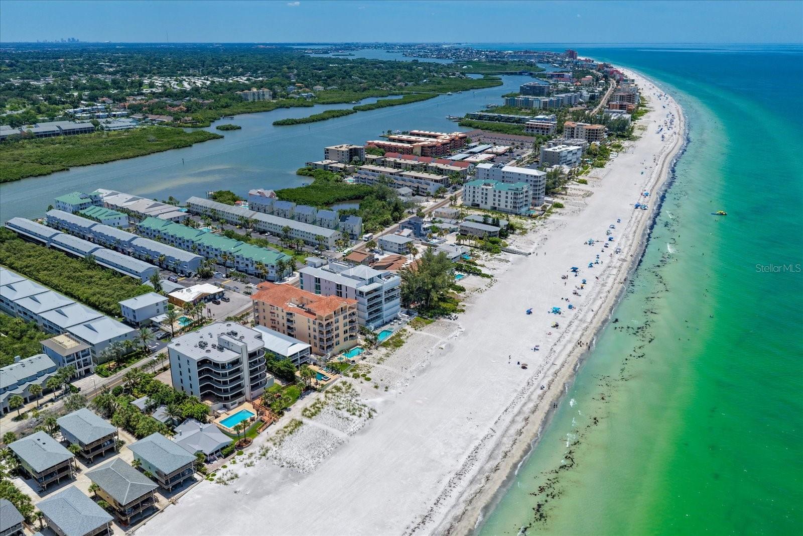 ONELLA CONDO - Residential