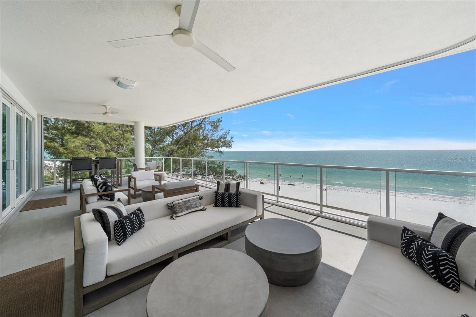 ONELLA CONDO - Residential