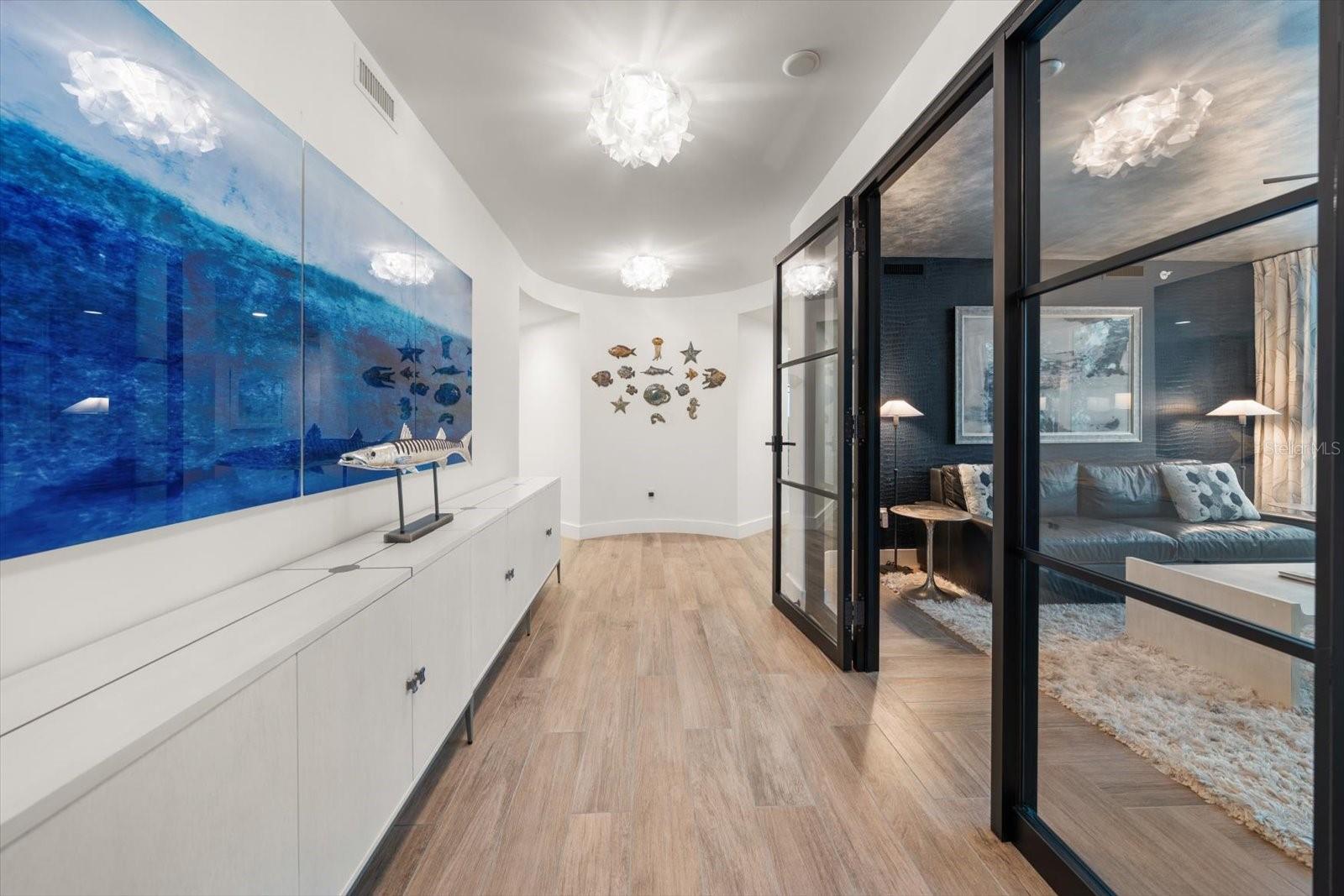 ONELLA CONDO - Residential