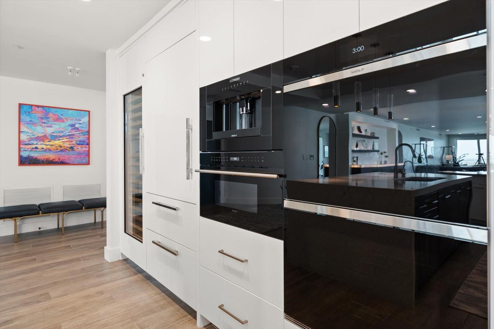 ONELLA CONDO - Residential