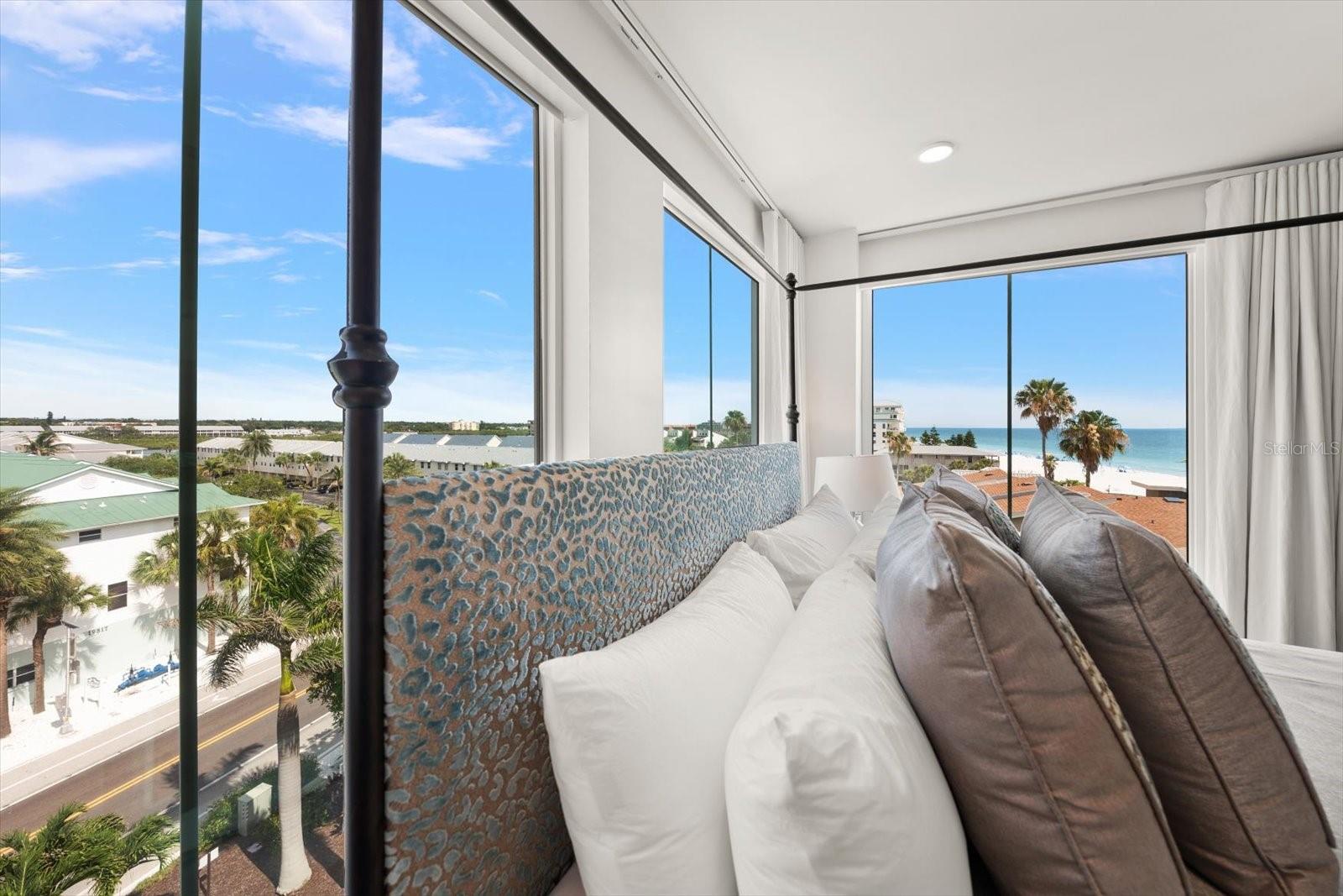 ONELLA CONDO - Residential