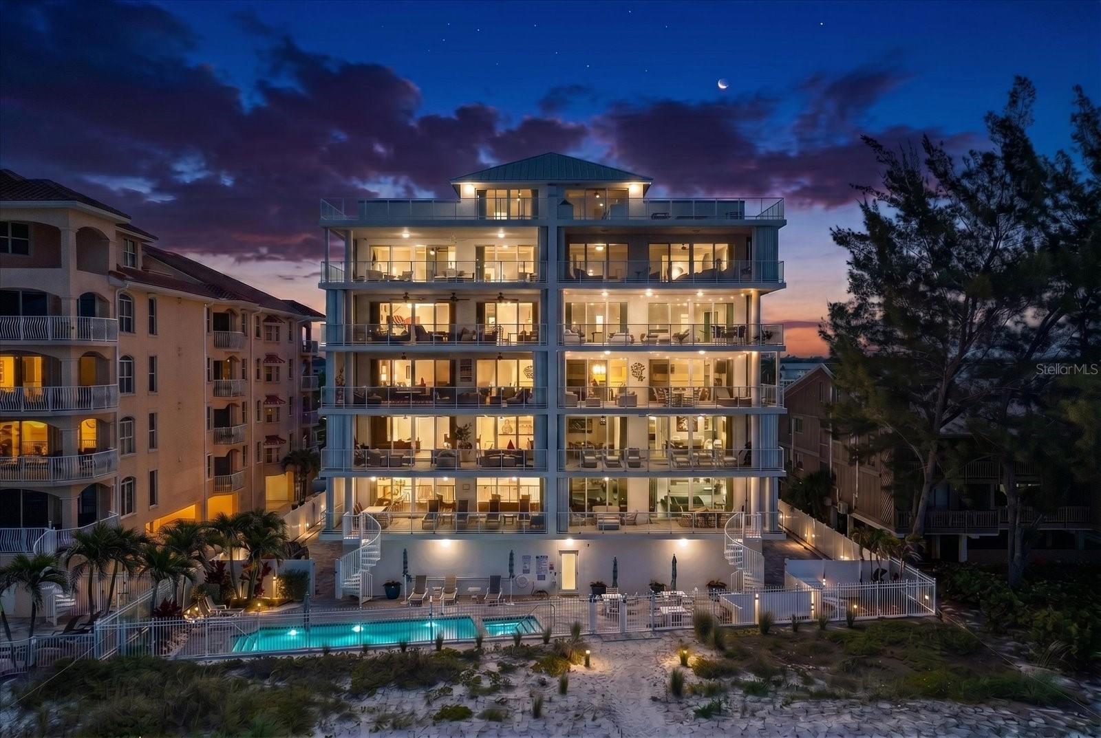 ONELLA CONDO - Residential