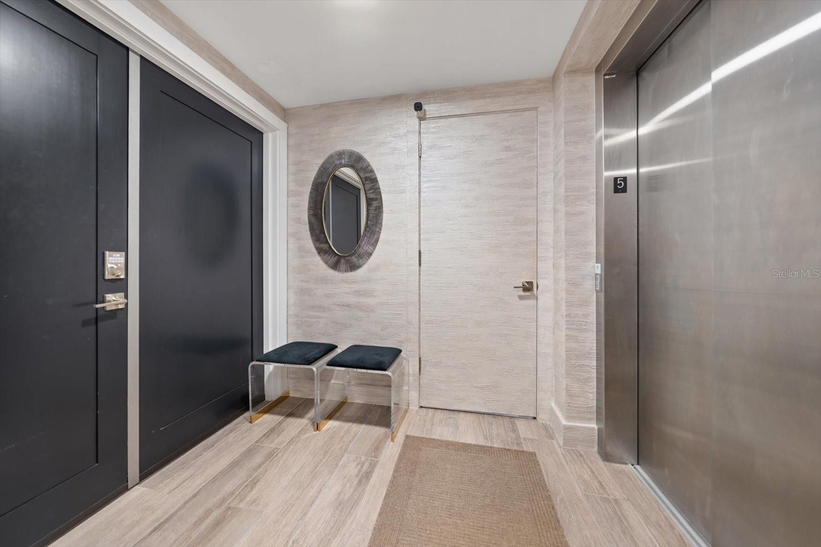 ONELLA CONDO - Residential