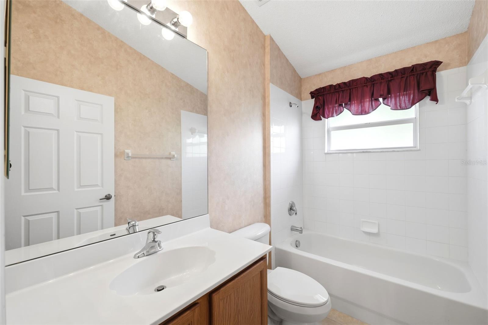 WELLINGTON AT SEVEN HILLS PH5A - Residential