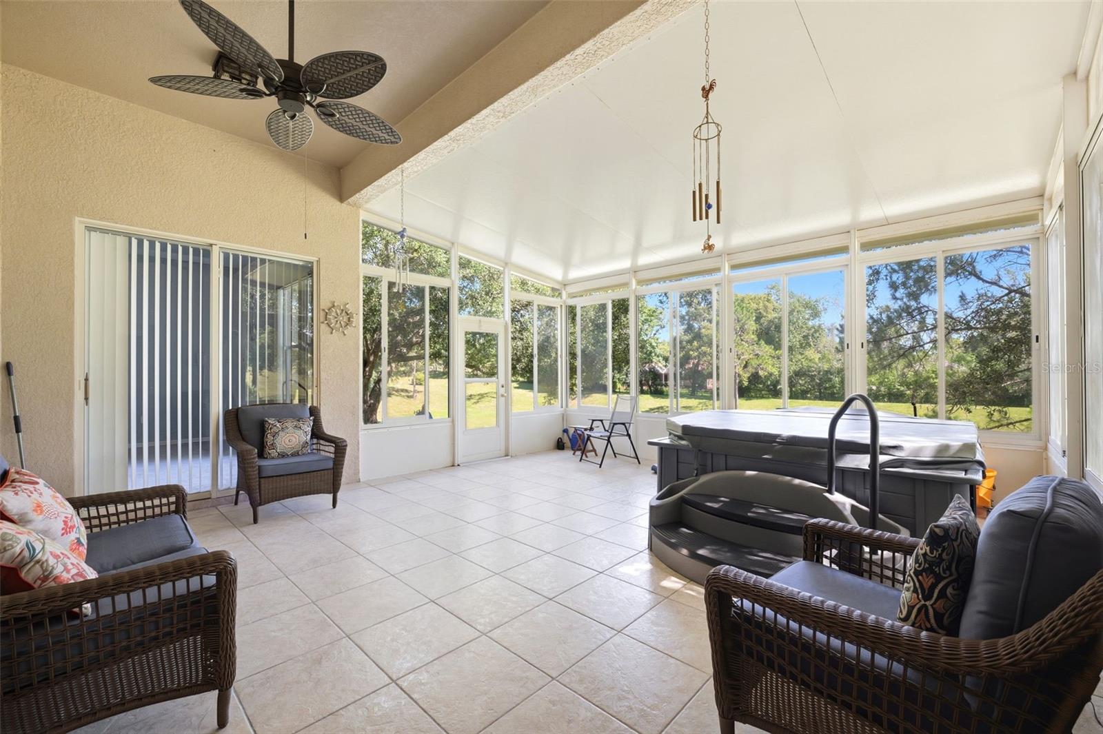 WELLINGTON AT SEVEN HILLS PH5A - Residential