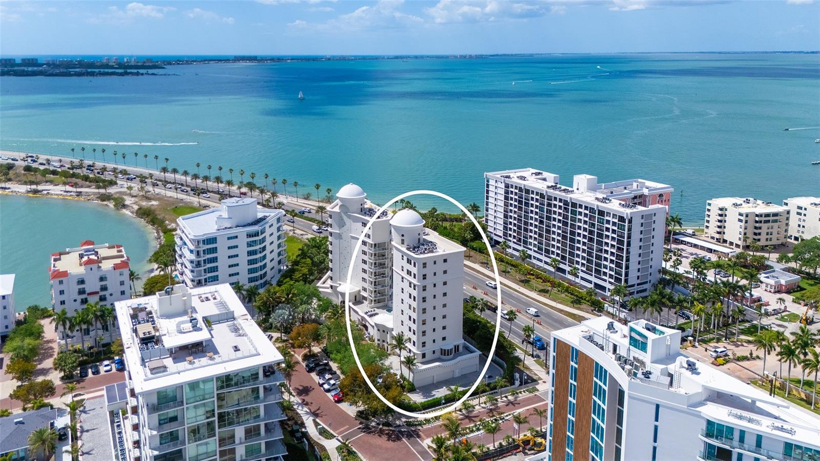 VISTA BAY POINT - Residential