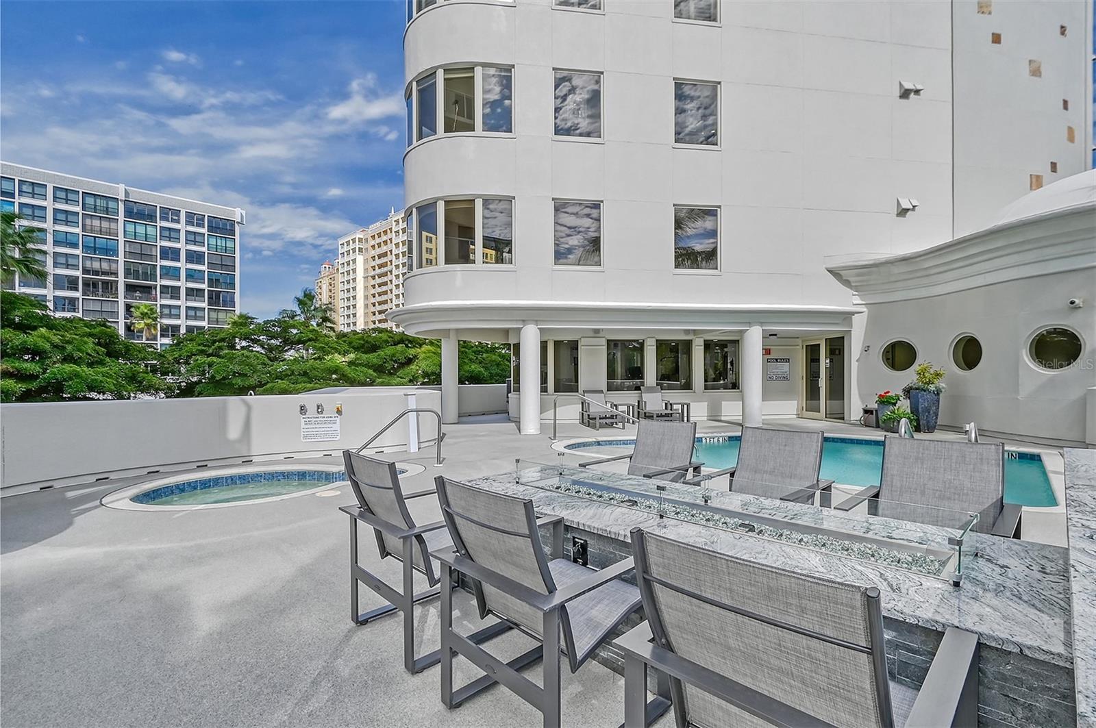 VISTA BAY POINT - Residential