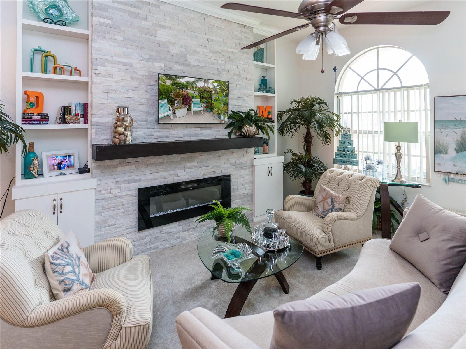 VILLA DEL RIO - Residential
