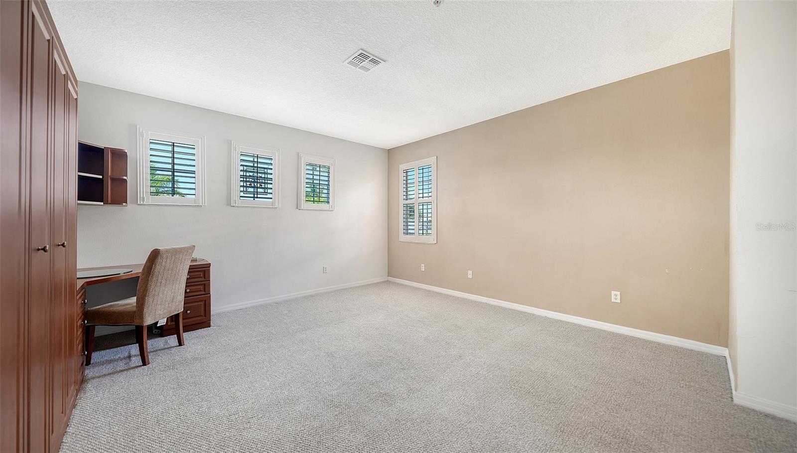 PALMER OAKS PH 1 & 2 - Residential