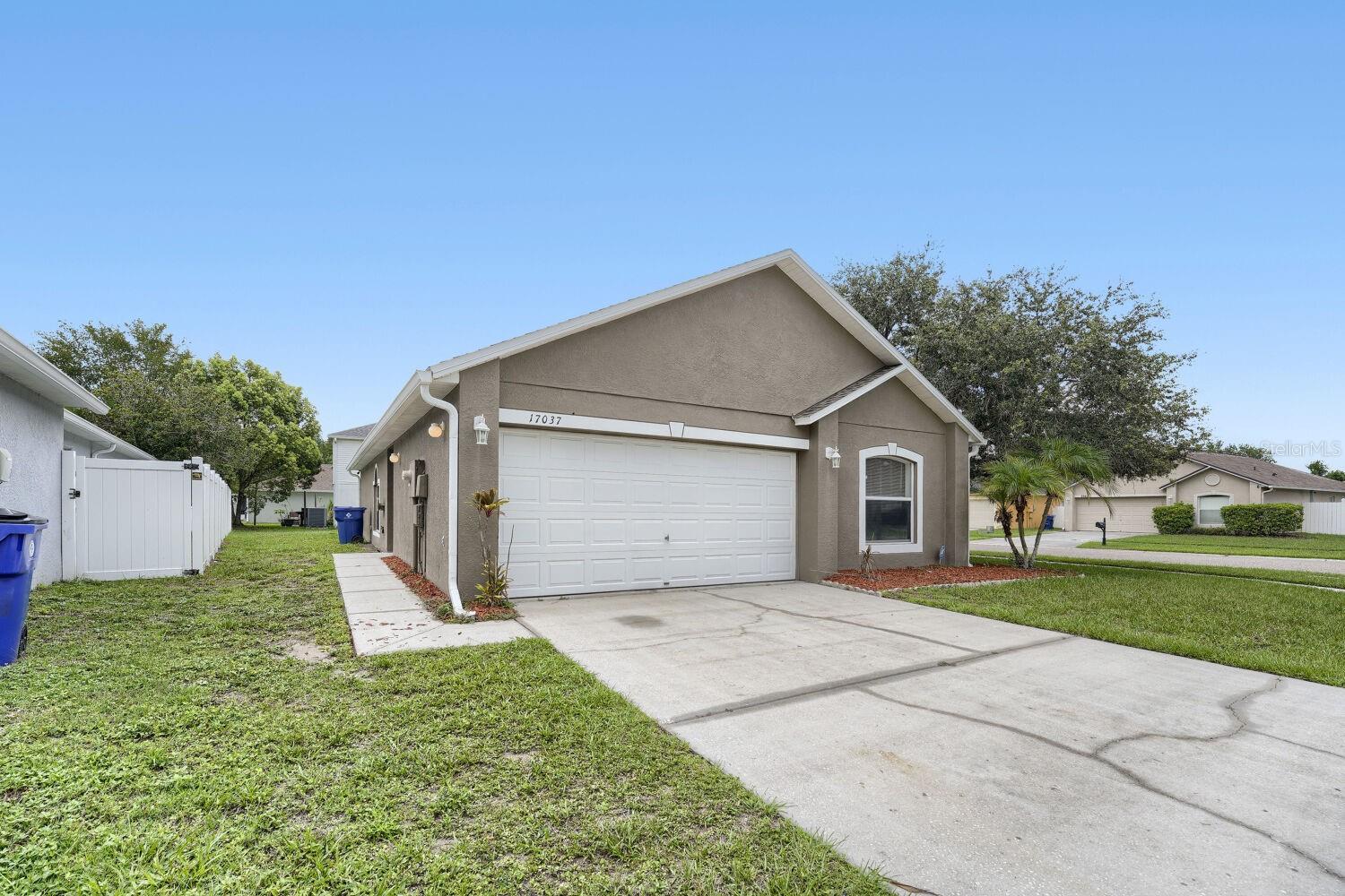 SUNCOAST POINTE VILLAGES 1A & 1B - Residential