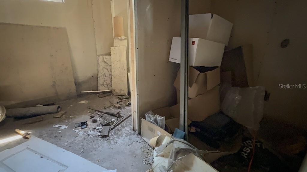 CLAIR MEL CITY UNIT 31 - Residential