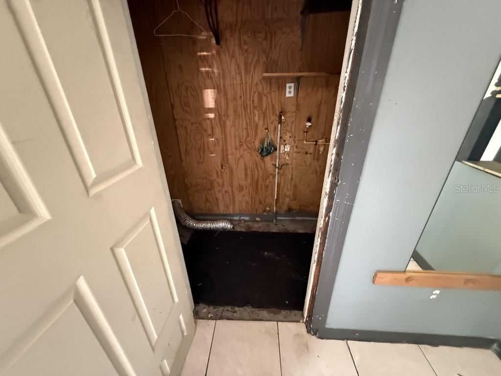CLAIR MEL CITY UNIT 31 - Residential