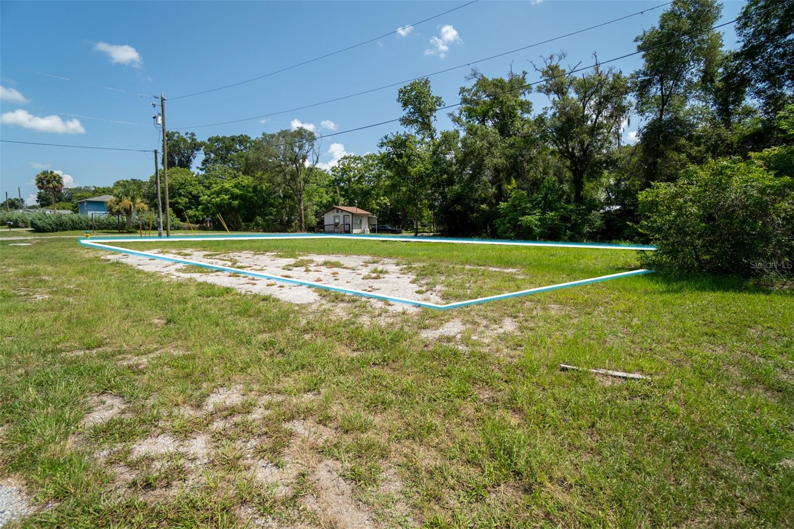 HIRES DUPONT GRANT - Land