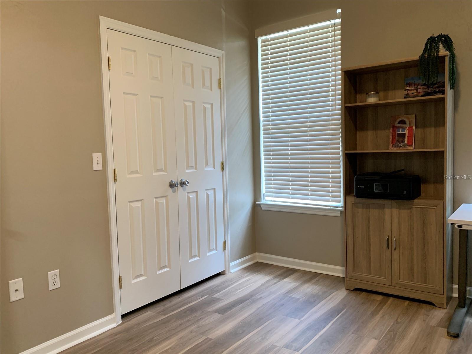 GARLAND CONDOS - Residential Lease