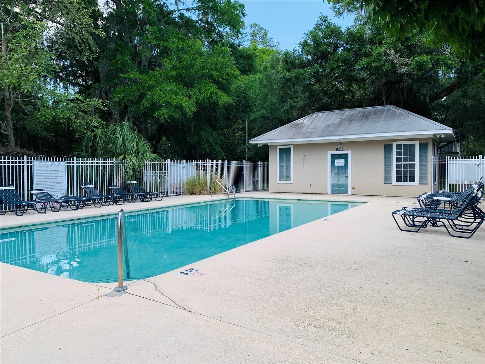 GARLAND CONDOS - Residential Lease