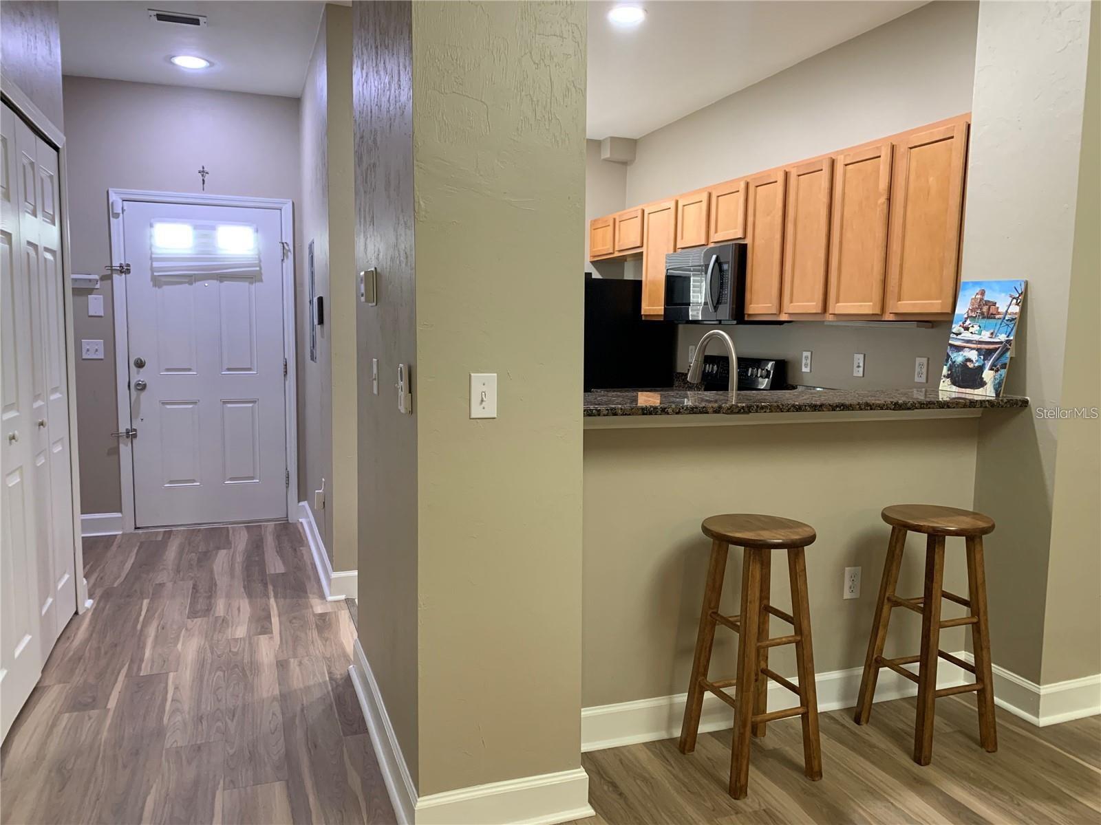 GARLAND CONDOS - Residential Lease